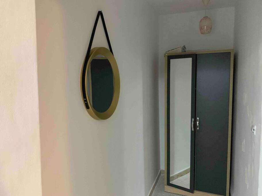 Appartement 5 Lits Climatise Salon 2Chambres Cuisine Equipee Sdb Staoueli Экстерьер фото